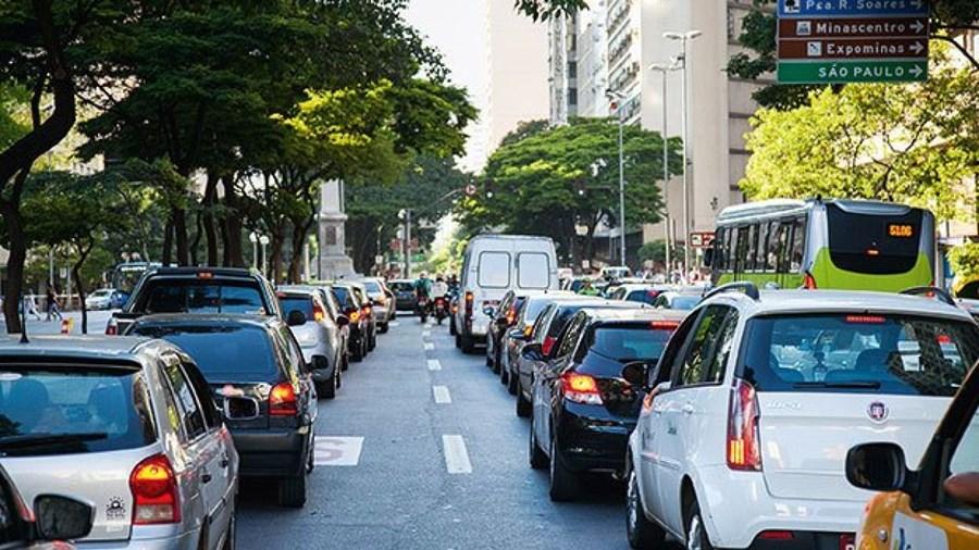 limite de idade para dirigir no Brasil?