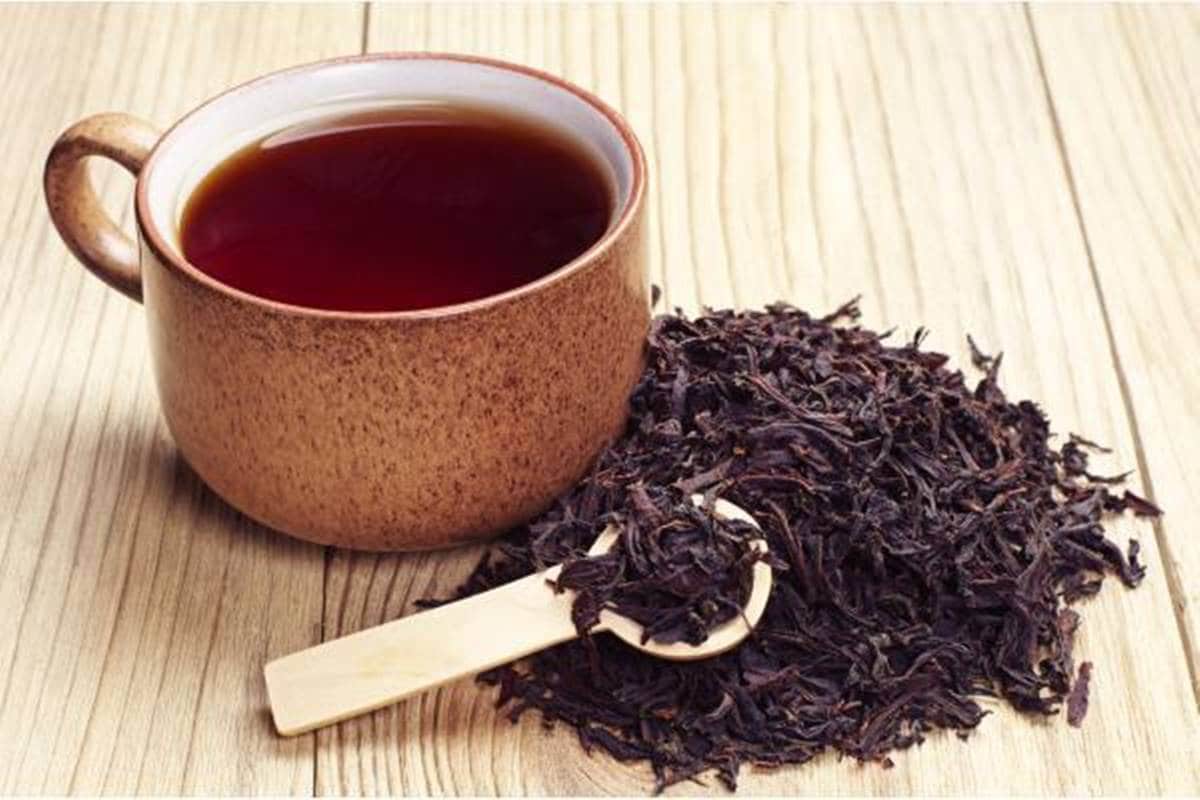Conheça os benefícios do chá preto: sua boca e seus dentes vão adorar!