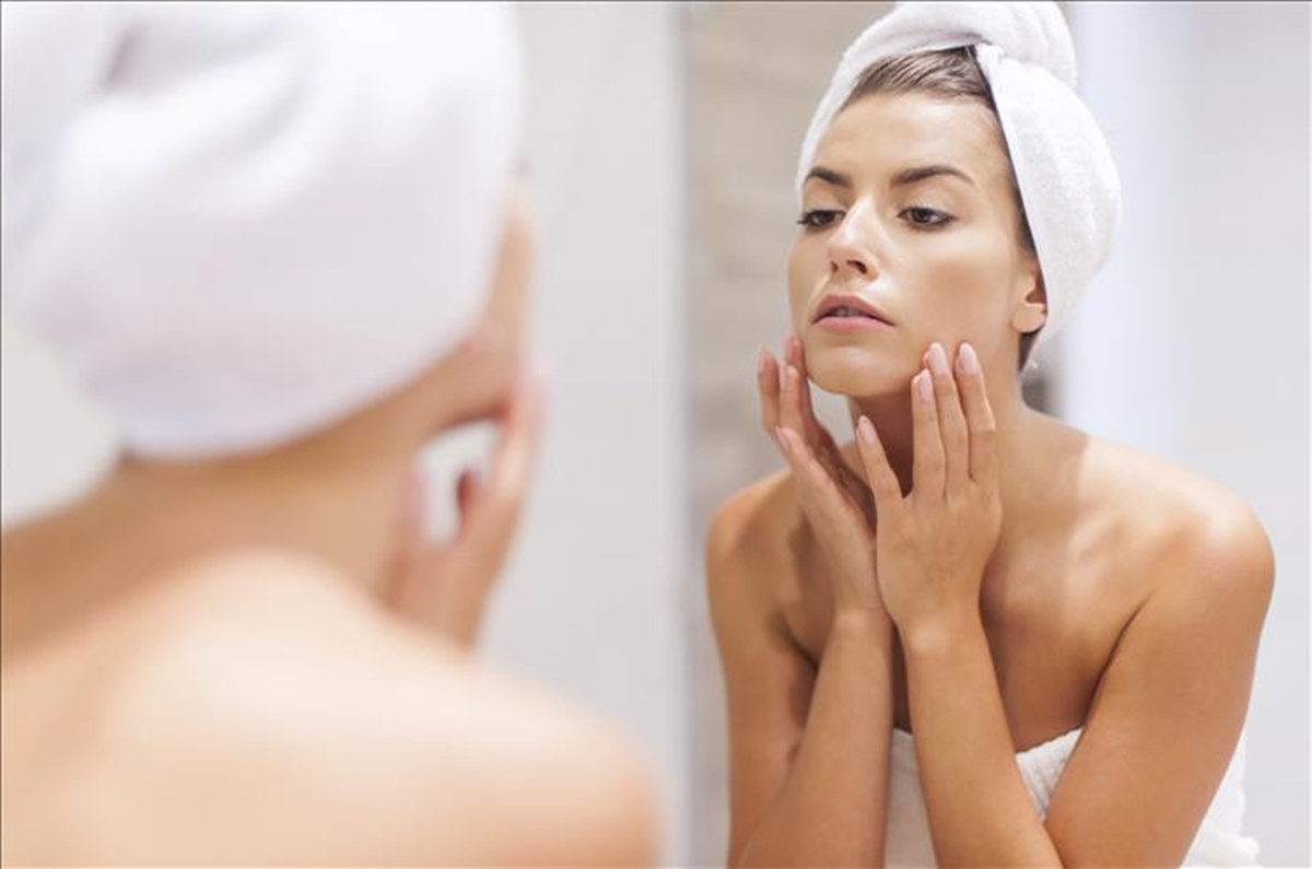 Pele oleosa: Sete receitas de tratamentos caseiros para cuidar da pele