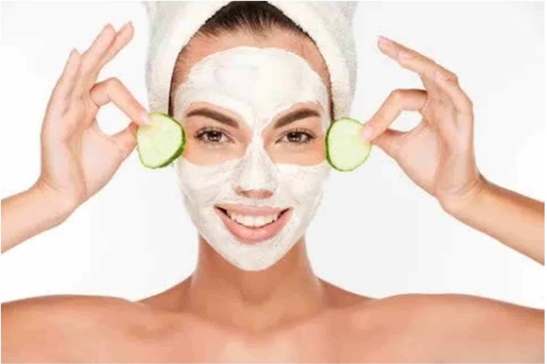 Máscaras caseiras de pepino para ajudar a limpar e suavizar a pele