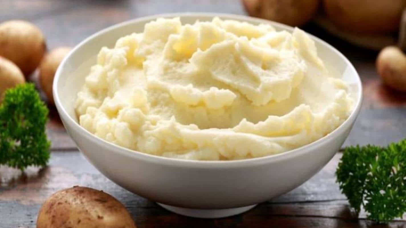 Por que é melhor você evitar purê de batata?