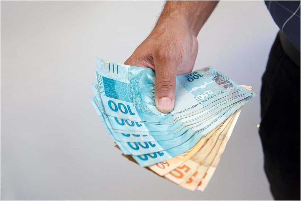 Dinheiro aposentadoria do INSS