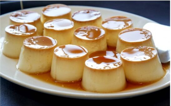 Este flan é uma delícia para ao paladar e você pode facilmente fazê-lo em casa repare com poucos ingredientes