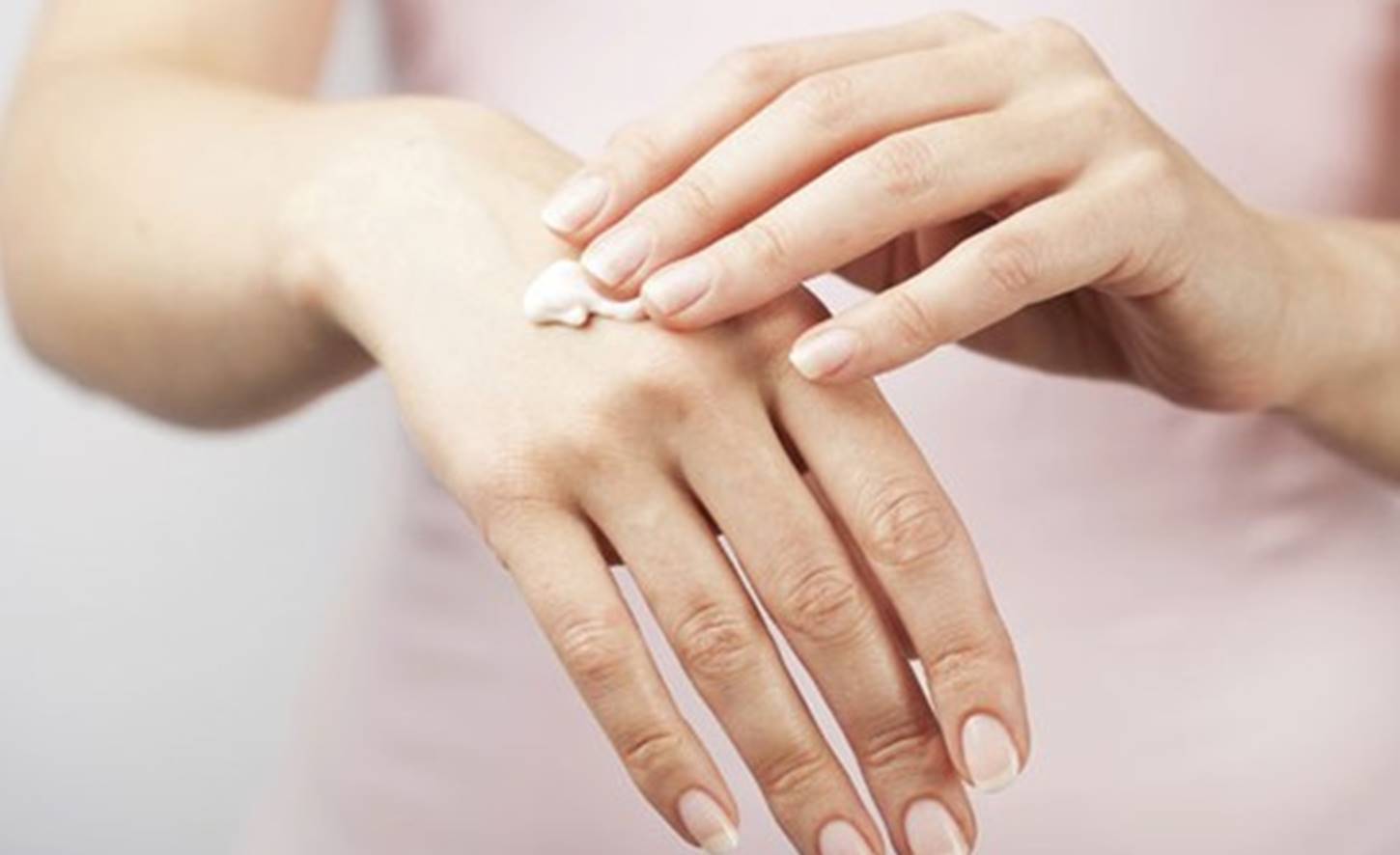 Receita caseira: como rejuvenescer as mãos naturalmente para pele seca