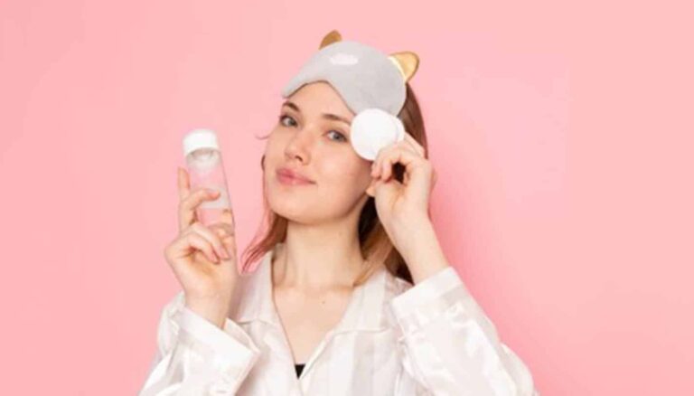 mulher dormir spray de maquiagem