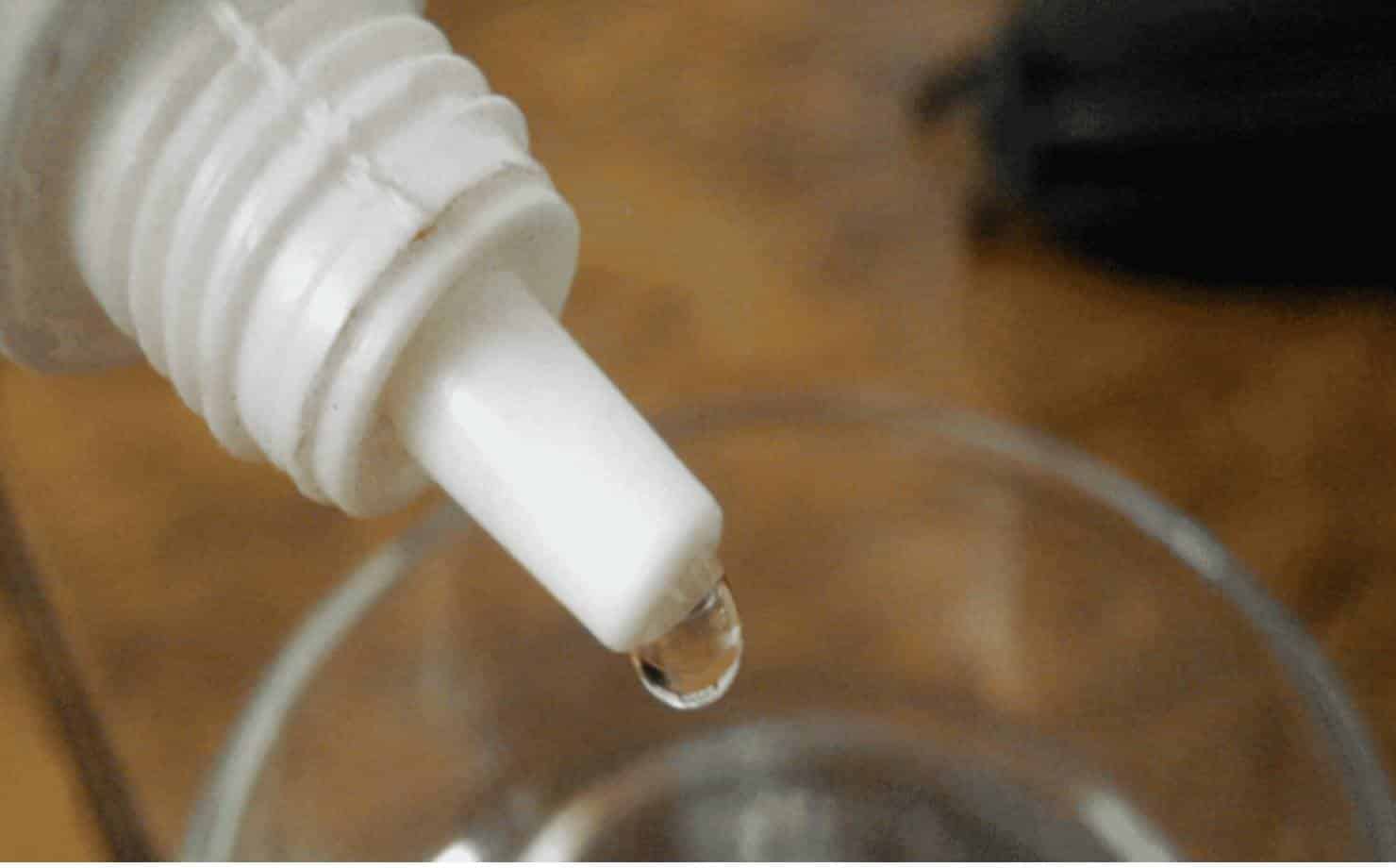 Resolva um problema irritante em casa com água oxigenada