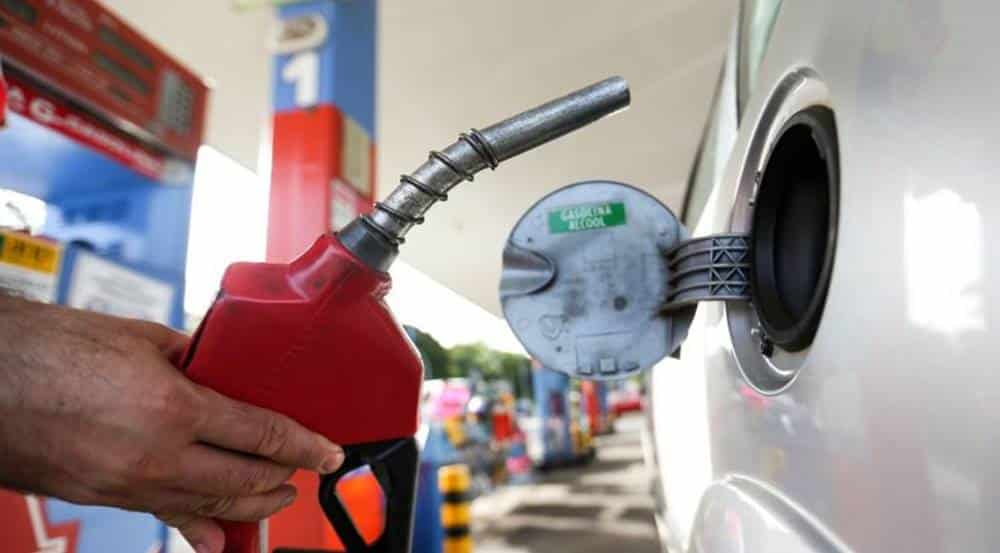SUBIU: Petrobras aumenta preço de venda de gasolina