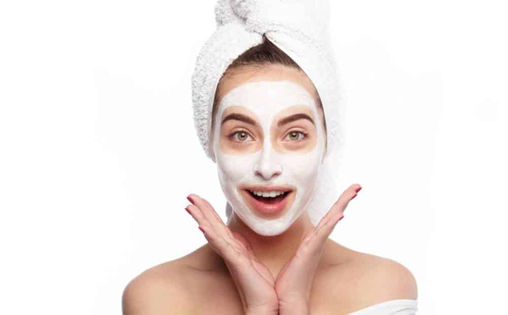 Máscara anti-stress natural para pele cansada: tratamento com leite