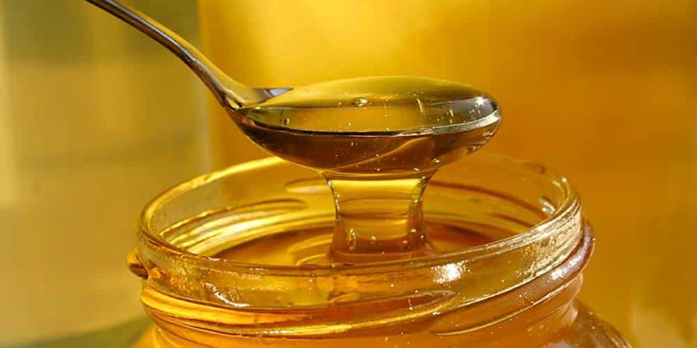 Elimine espinhas da sua pele com um tratamento caseiro com mel