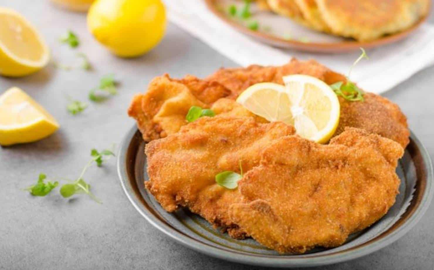 Milanesa de Frango no Prato