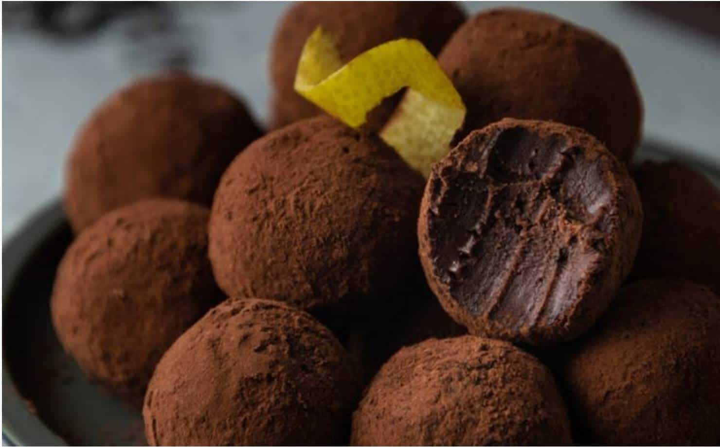 Trufas Veganas na Mesa