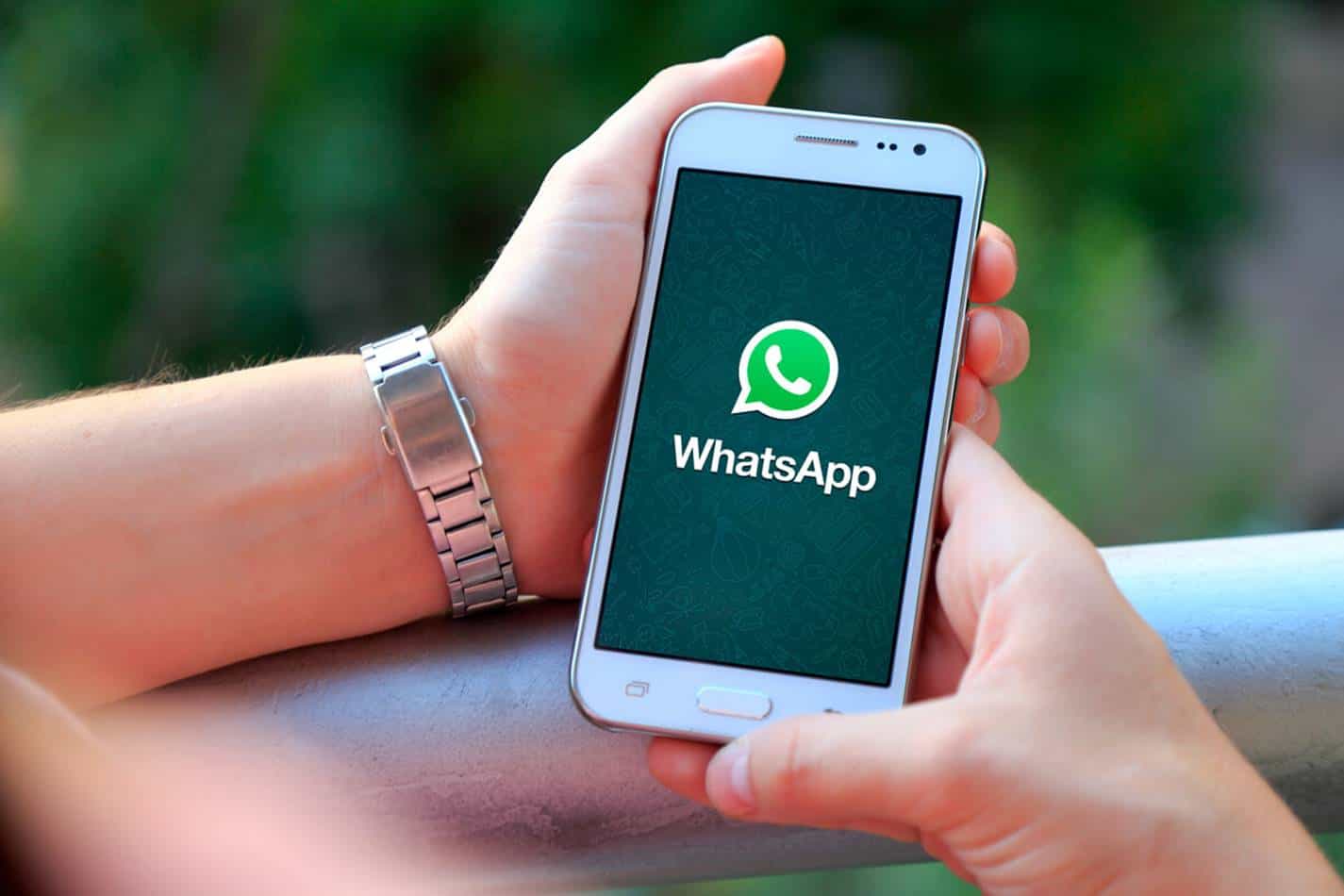 O método para ficar invisível no WhatsApp e evitar aparecer online