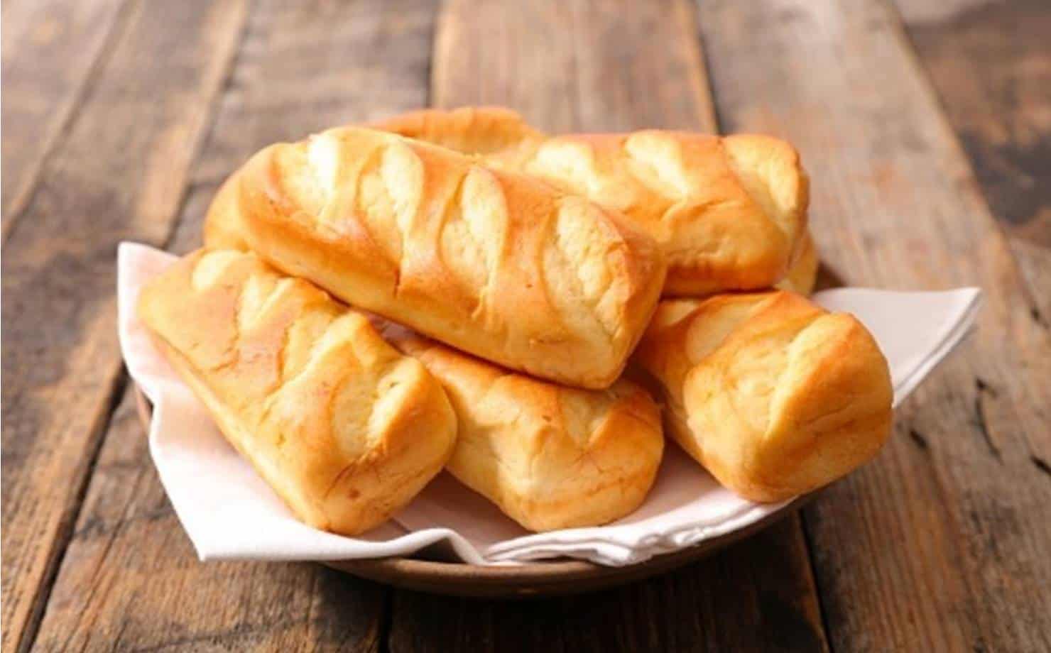 Pão de leite sem glúten para um lanche expresso