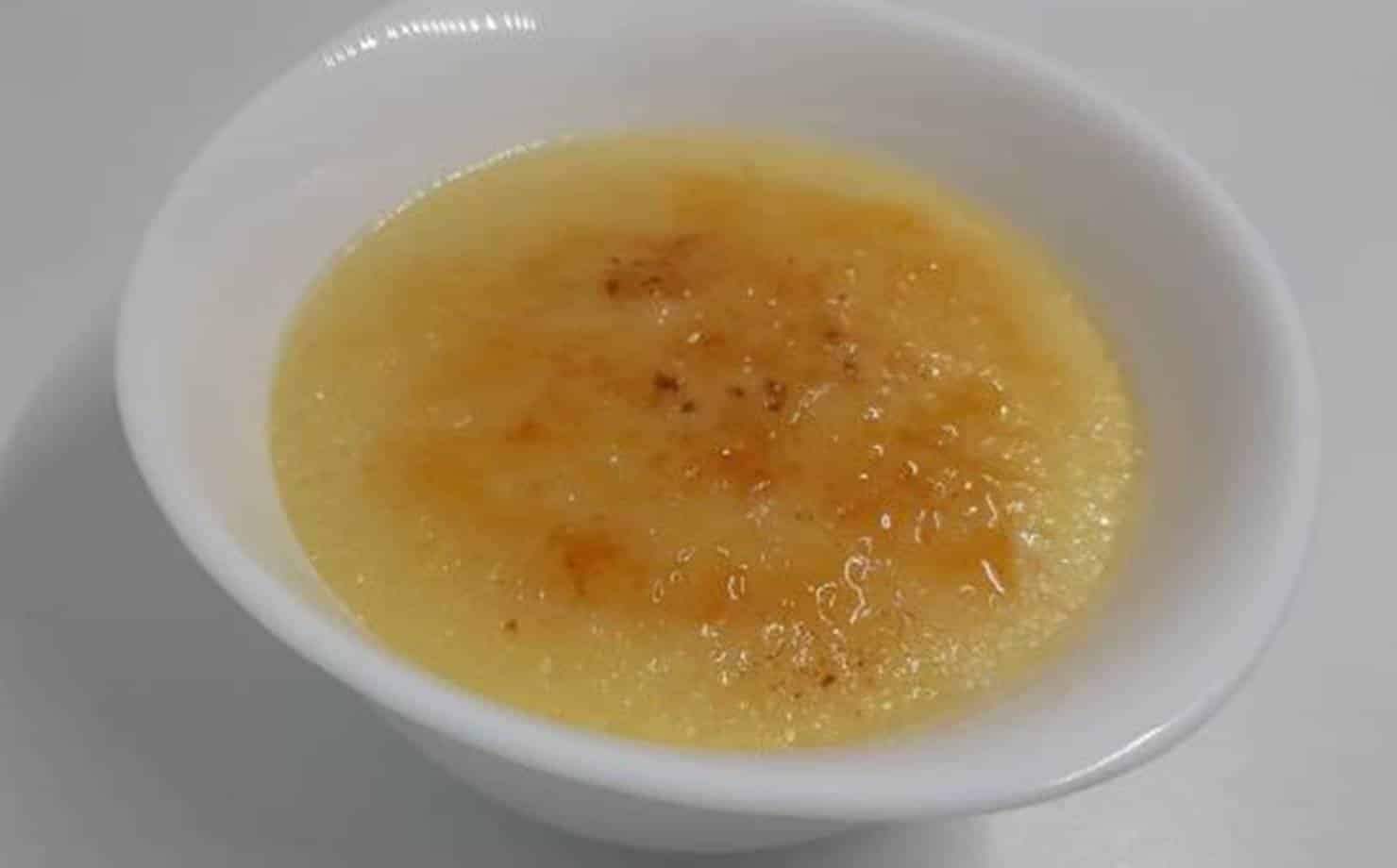 Creme Brûlée na Mesa