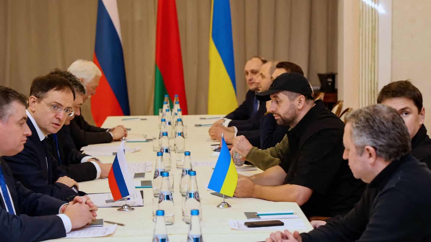 Terminou o primeiro encontro entre Rússia e Ucrânia: o que eles decidiram