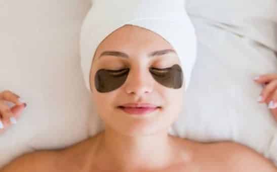 Máscara caseira para combater olheiras e disfarçar rugas ao redor dos olhos