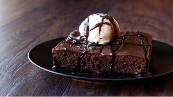 Delicioso bolo-brownie