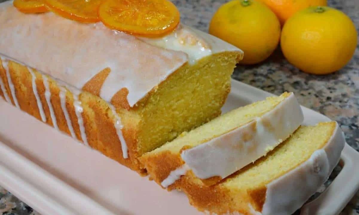 O Bolo de laranja mais cremoso do mundo: uma receita que não falha