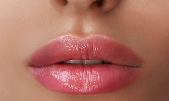 Preenchimento labial caseiro: veja dicas para alcançar esse efeito nos lábios