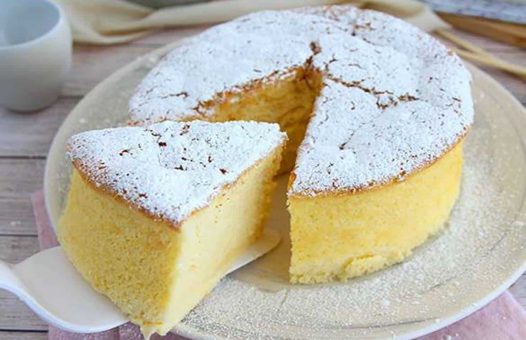 Aprenda a fazer o cheesecake mais fácil: receita com 3 ingredientes