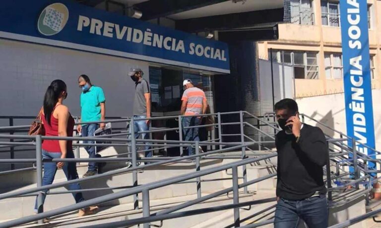 INSS está “quebrando”, dizem especialistas