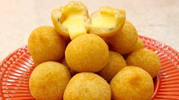 bolinhas de queijo