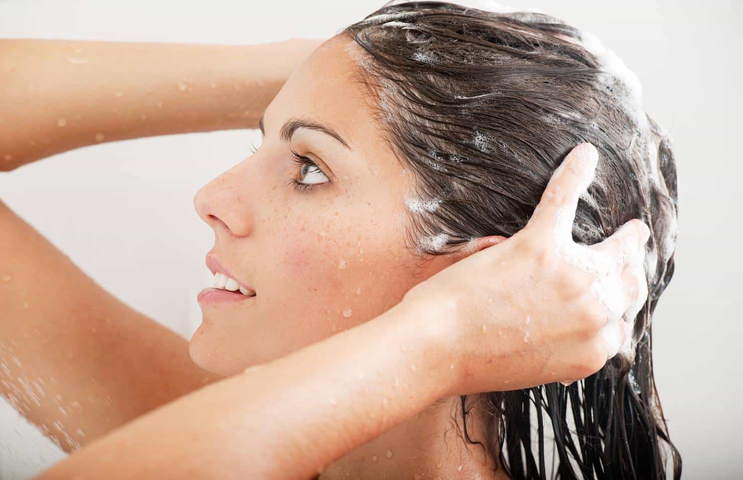 Este esfoliante natural vai ajudar a revitalizar os cabelos danificados e secos