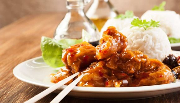 Receita fácil e muito deliciosa de frango ao molho agridoce chinês