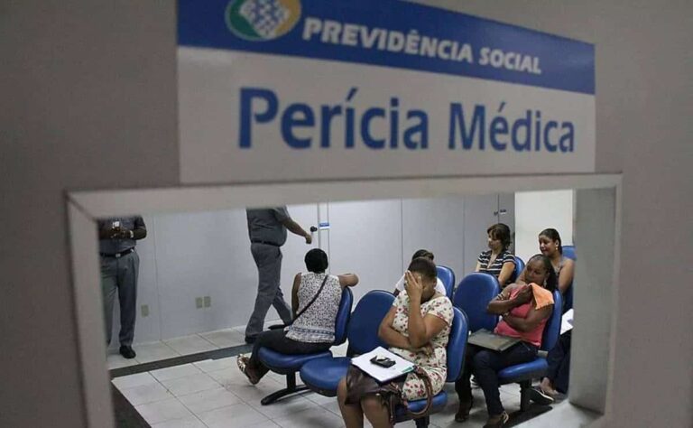 800 mil beneficiários serão convocados para nova perícia no INSS para não perder benefício