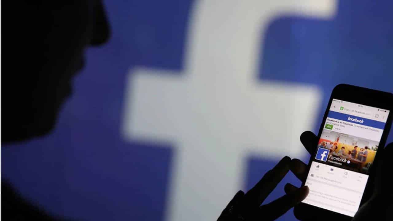 Dica para ocultar o número de 'curtidas' nos seus posts do Facebook