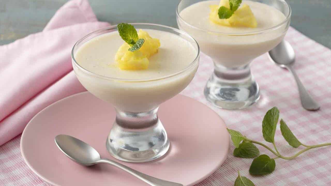 Mousse cremoso de abacaxi: a sobremesa fácil para sexta-feira santa