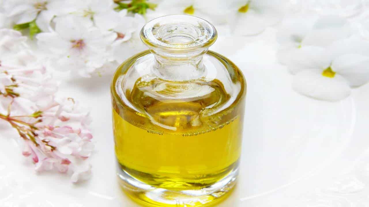 3 óleos naturais para eliminar a celulite e mostrar nádegas perfeitas