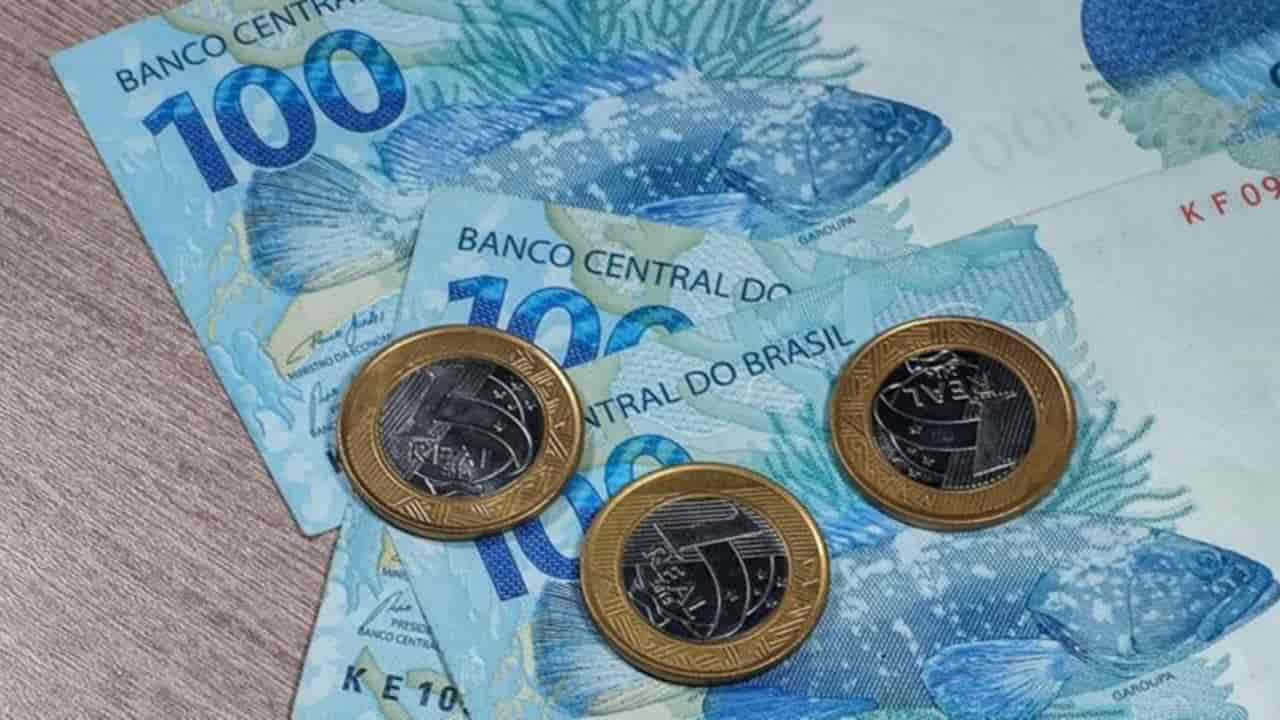 dinheiro auxílio bolsa verde