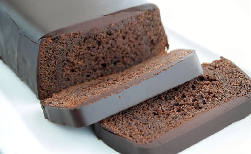 Aprenda a fazer este delicioso bolo de chocolate com sabor intenso