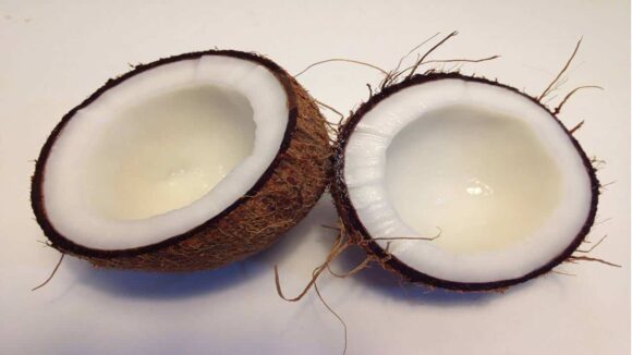 5 usos do óleo de coco que você provavelmente não conhecia e vai adorar