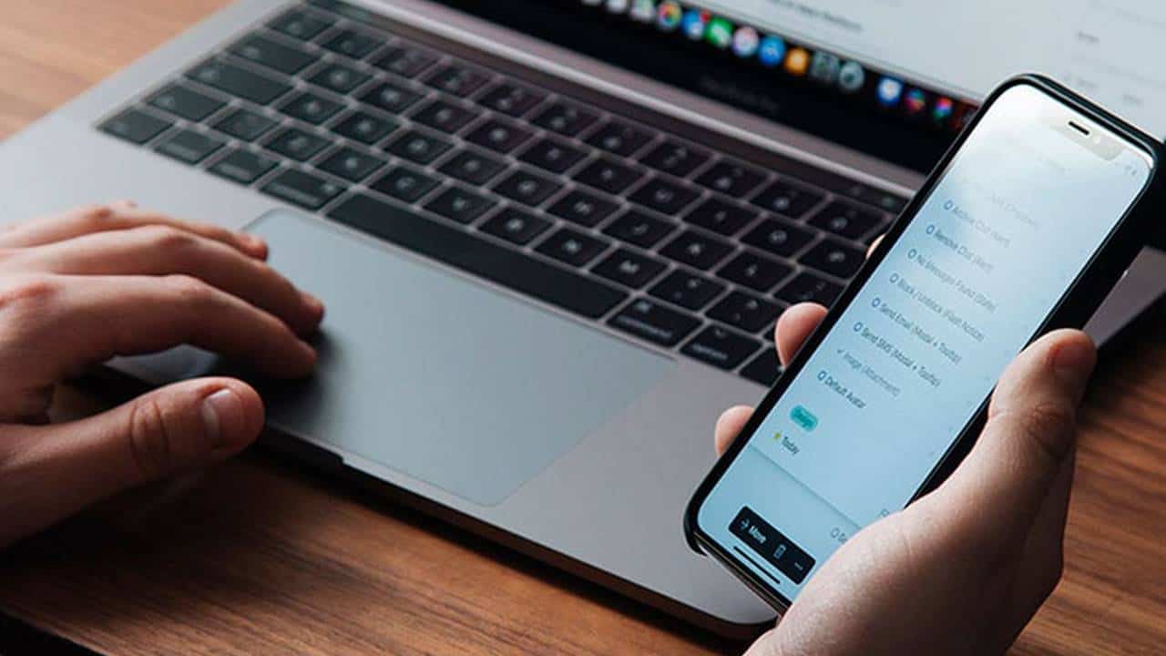 Você sabe como transferir arquivos do celular para um computador sem cabos? Ensinamos aqui o passo a passo