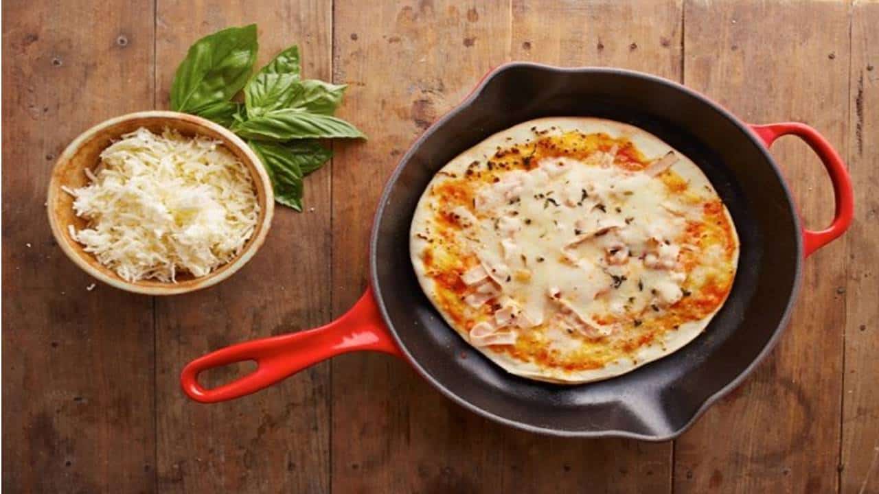 Aprenda a fazer uma deliciosa pizza sem forno