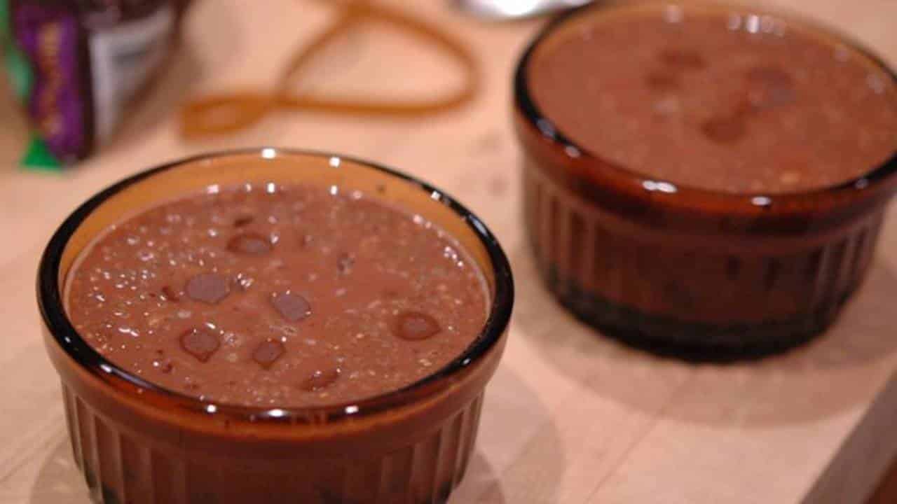 Pudim de chia e chocolate: uma receita saudável e rápida de fazer