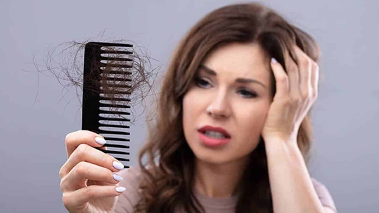 Tratamentos naturais anti-queda de cabelo para mulheres