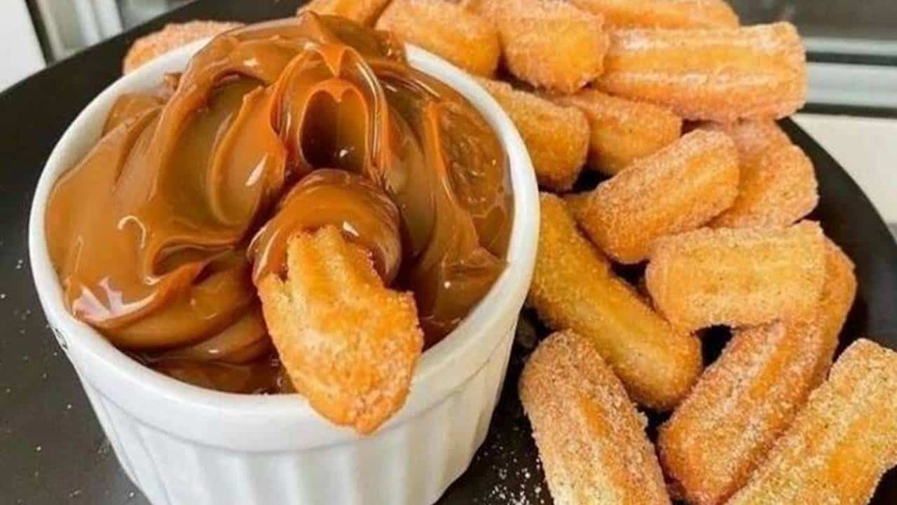 Como preparar os melhores churros crocantes em casa