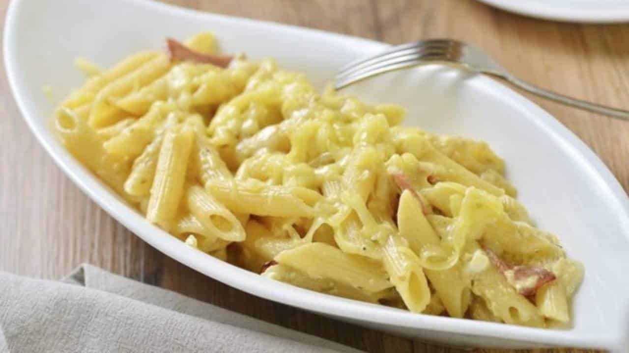 Macarrão com queijo no micro-ondas: uma receita deliciosa e rápida