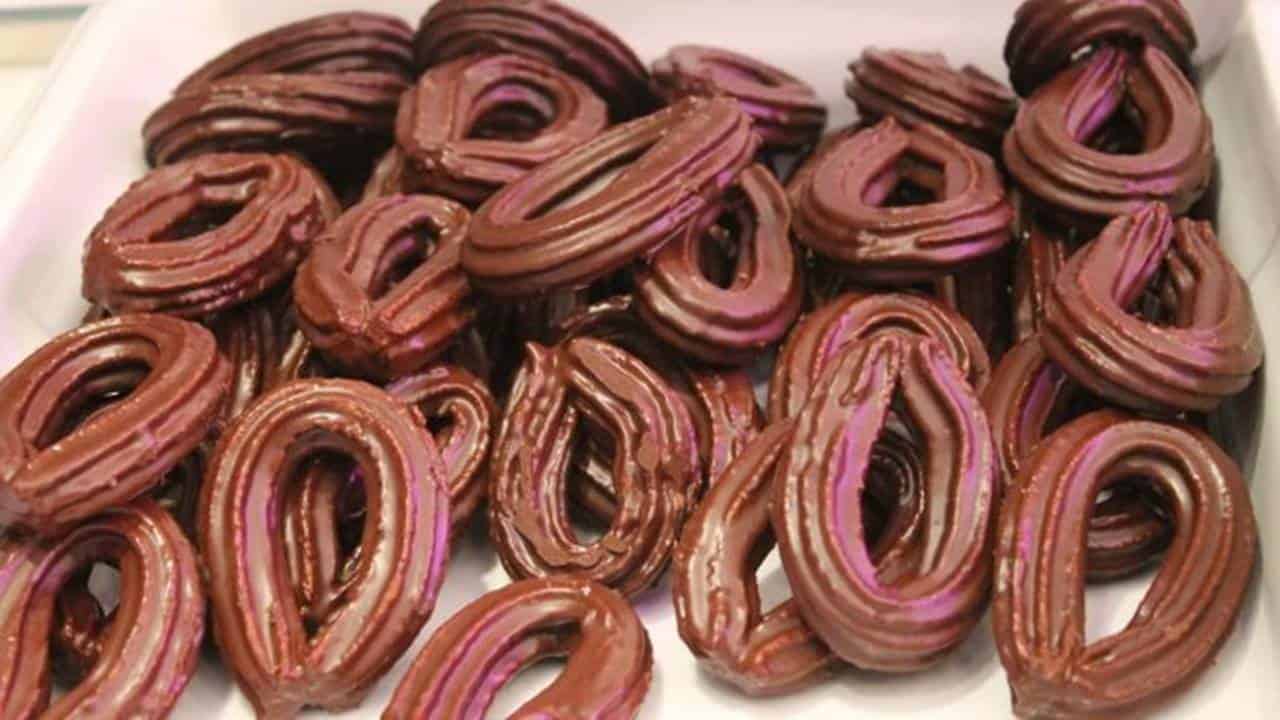 Experimente um churros caseiro e delicioso de biscoito Oreo