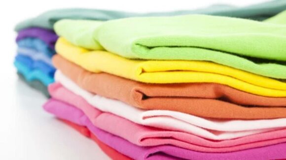 Salvar roupas desbotadas