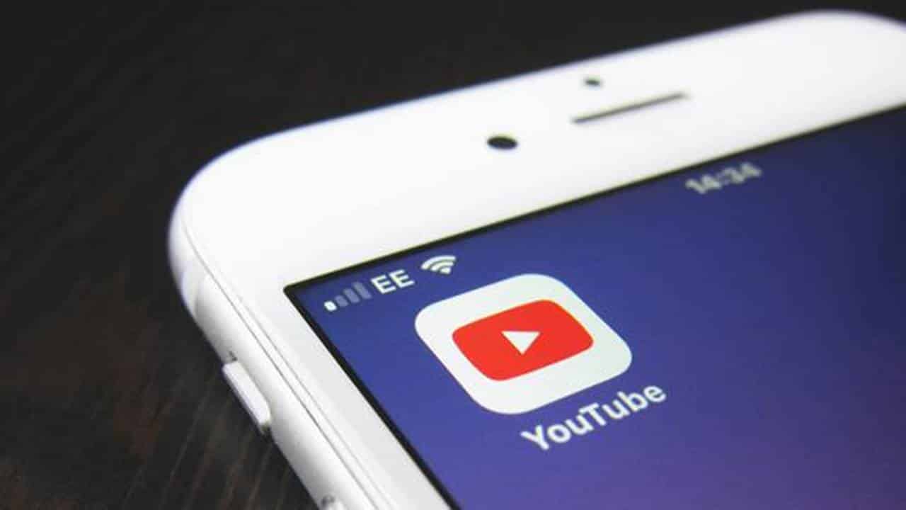 YouTube: como baixar vídeos sem usar programas ou extensões?