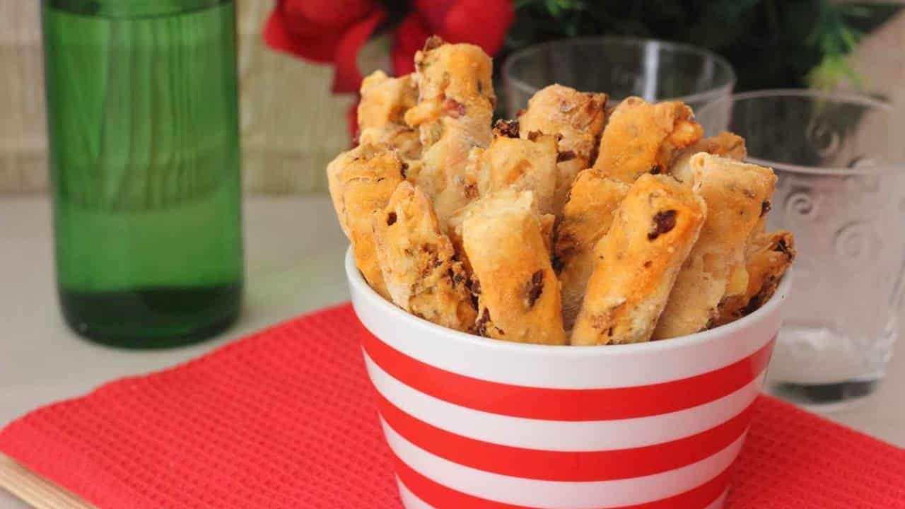 Palitos de calabresa e queijo: uma receita deliciosa e muito fácil