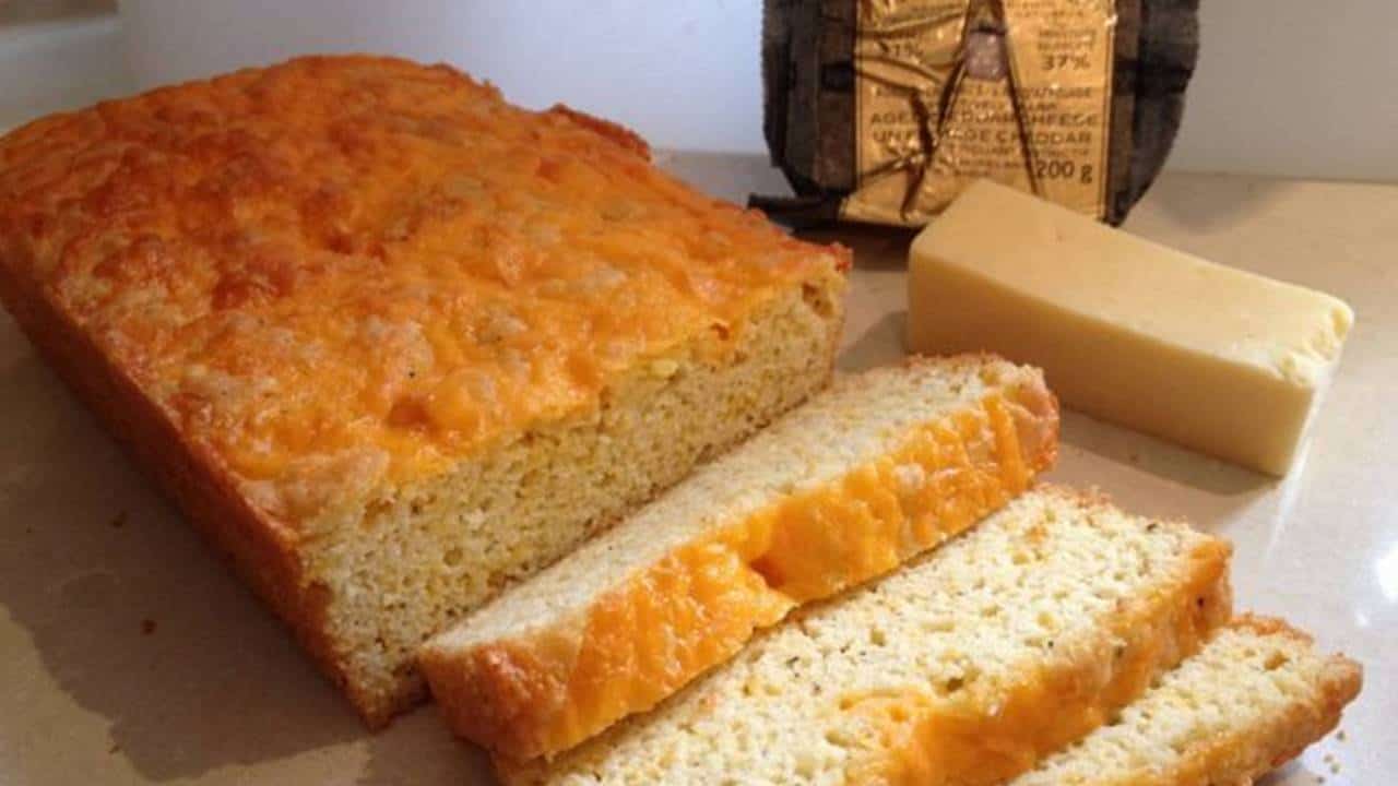 Veja como fazer um delicioso pão ceto sem ovos em casa