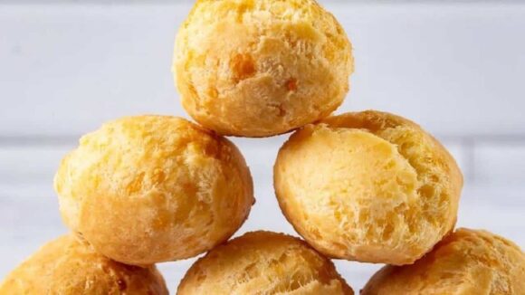 É fácil, rápido e delicioso: PÃO DE QUEIJO DE TAPIOCA