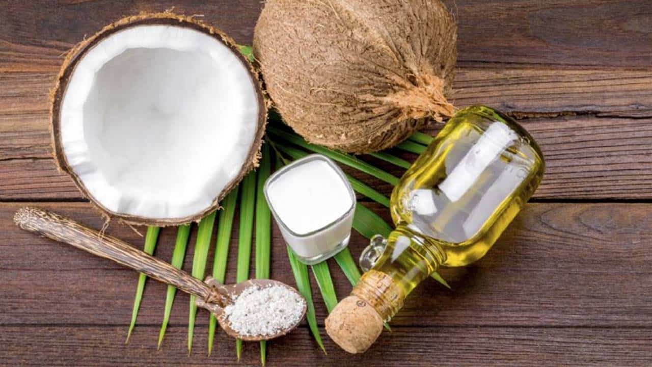 5 usos do óleo de coco que você provavelmente não conhecia e vai adorar