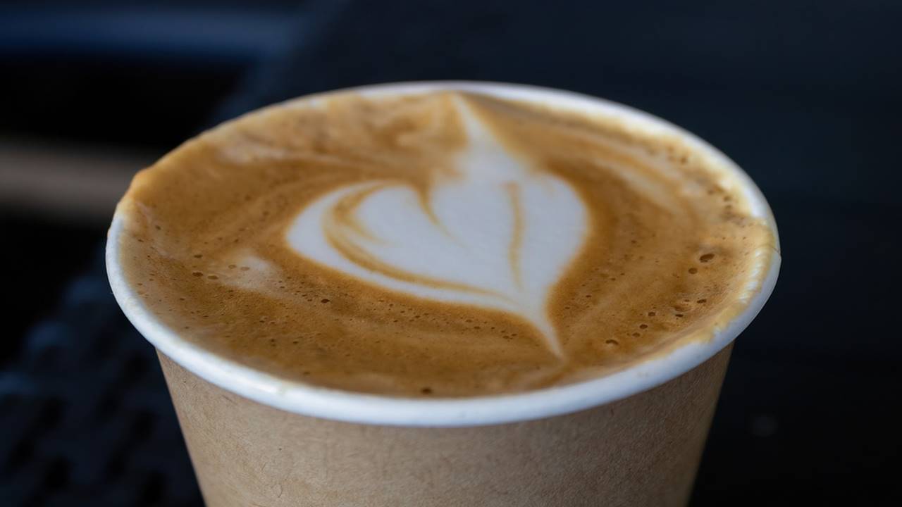 Comece o seu dia com um delicioso e reconfortante café com chocolate