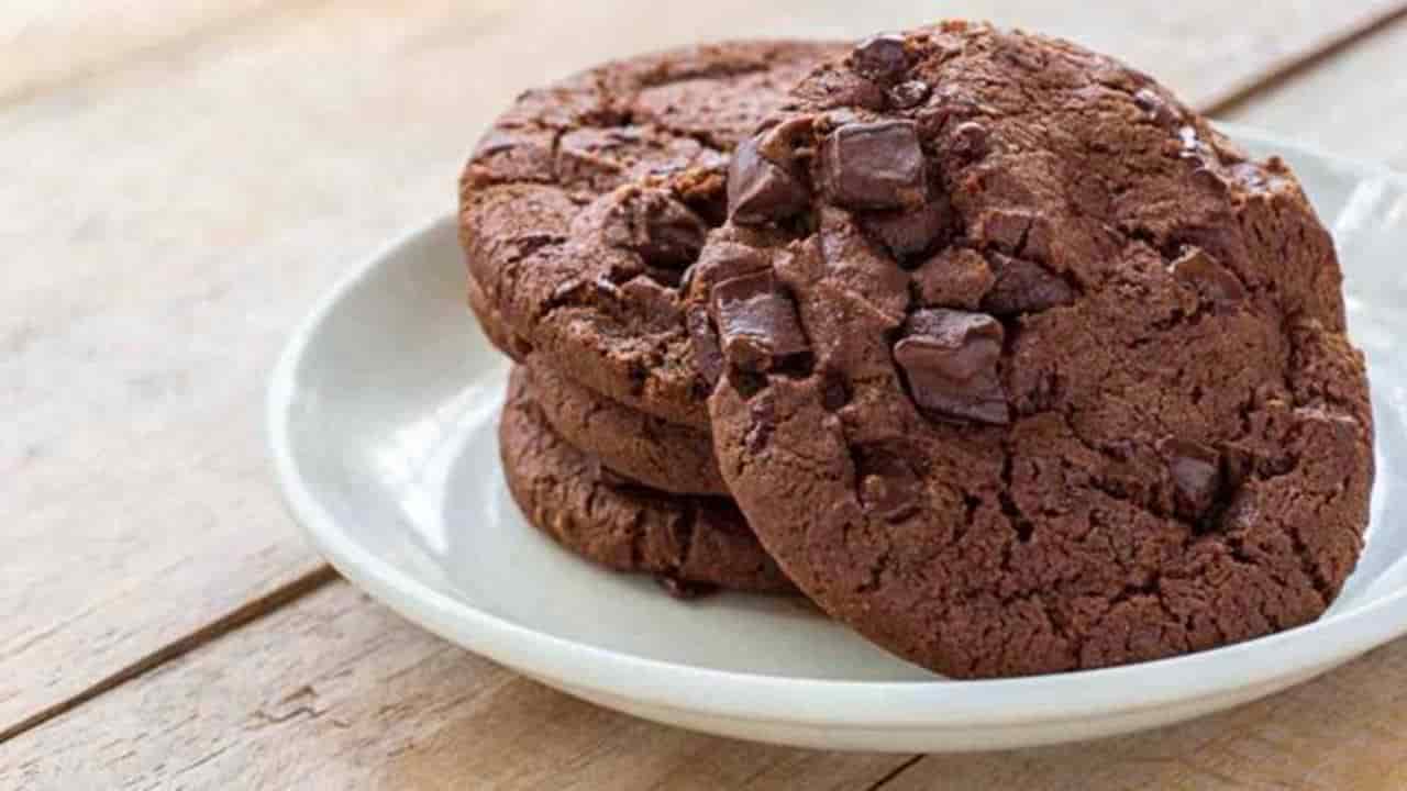 Receita de biscoitos de banana com chocolate